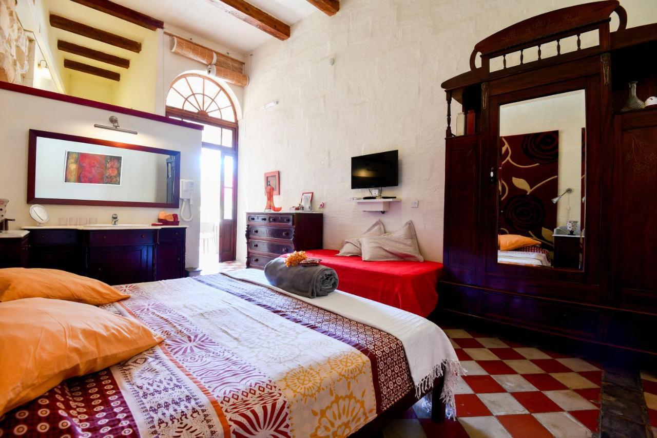 Charming B&B Dar Ta Zeppi Qala Exterior foto